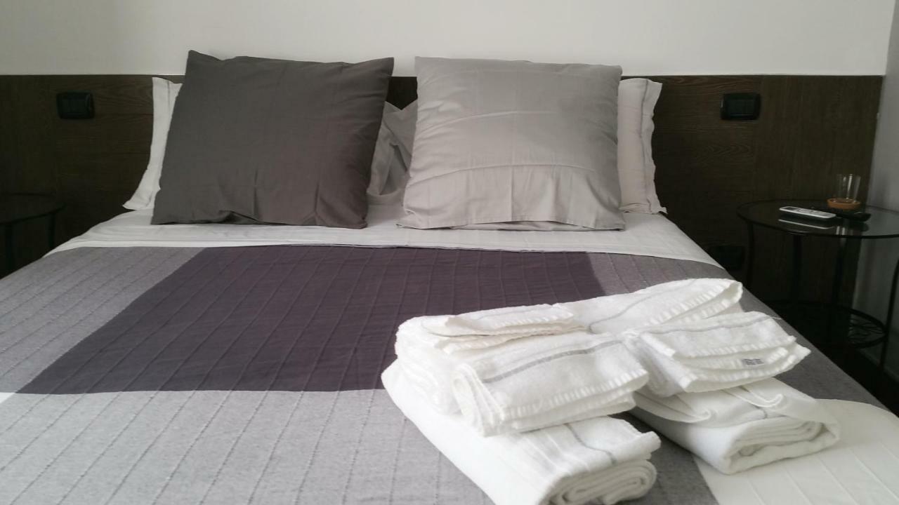 Hotel Centro Storico - Fermata Montesanto Neapol Zewnętrze zdjęcie